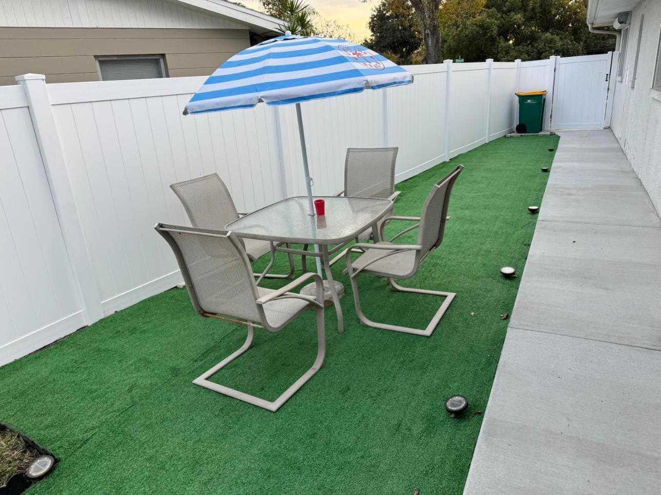 Cozy Private Studio W/Own Yard - 3Mi From Beach Seminole Extérieur photo